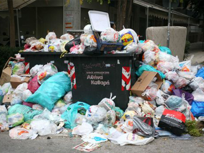 Σε τρεις ιδιώτες η αποκομιδή των απορριμμάτων