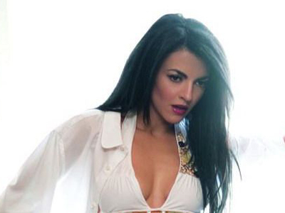 Πώς προστατεύει τη σχέση της από τους παπαράτσι;