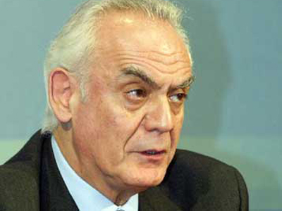 «Δείχνουν» Τσοχατζόπουλο οι κατηγορούμενοι στη δίκη των υποβρυχίων