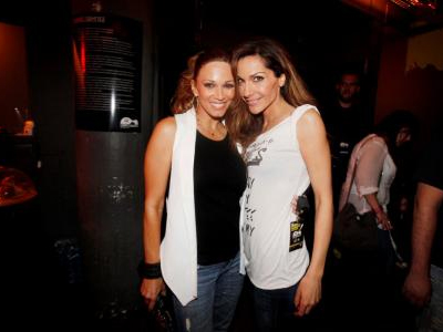 Διάσημοι Έλληνες: Η συμπαράσταση στους εργαζομένους στην ΙΜΑΚΟ