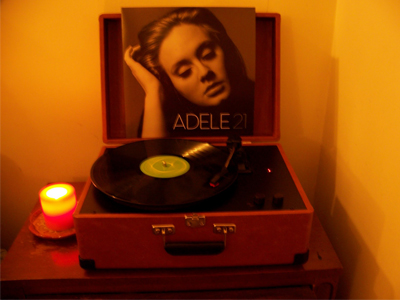 Βρετανία: Αυξήθηκαν οι πωλήσεις βινυλίου