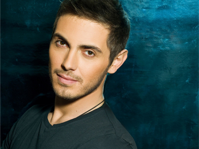 Μιχάλης Χατζηγιάννης: Η προπώληση για τη συναυλία της Πετρούπολης ξεκίνησε!