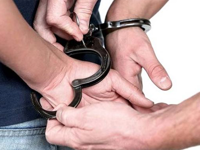 Εξαπατούσε κατ’ εξακολούθηση ηλικιωμένους