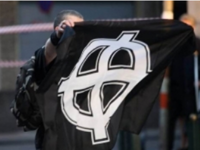 Θεσσαλονίκη: Χρυσαυγίτης ποδηλάτης «διέκοψε» τη συνεδρίαση του Δ.Σ.