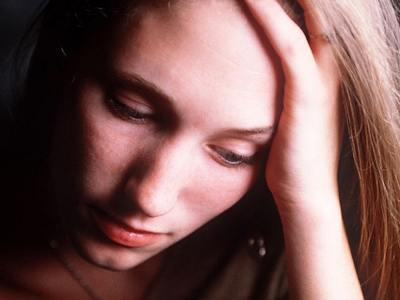 Ποιοι παράγοντες μας ωθούν στην κατάθλιψη;