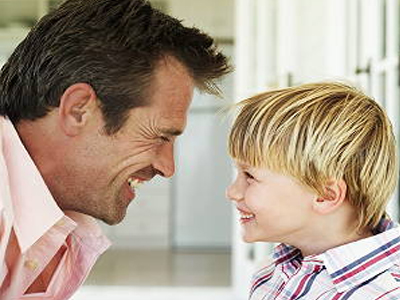 Ο πατέρας αυξάνει τη νοημοσύνη του