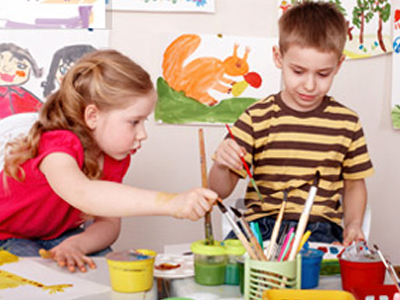 Όταν μοιράζονται το ίδιο δωμάτιο, αλλά μόνο ένα δωμάτιο. Η αλήθεια…