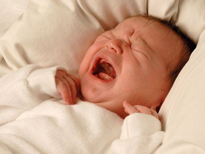 Τα επουσιώδη αίτια του έντονου βρεφικού κλάματος