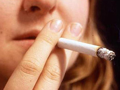 Το κάπνισμα βλάπτει το DNA του εμβρύου