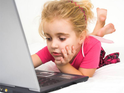 Χωρίς επιτήρηση στο internet παιδιά δημοτικού