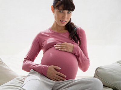 Ασφαλής εναλλακτική λύση ο κατ’ οίκον τοκετός