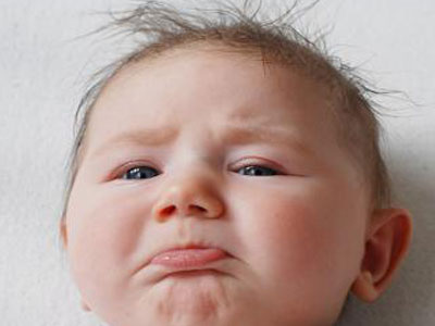 Γιατί κλαίει το μωρό;