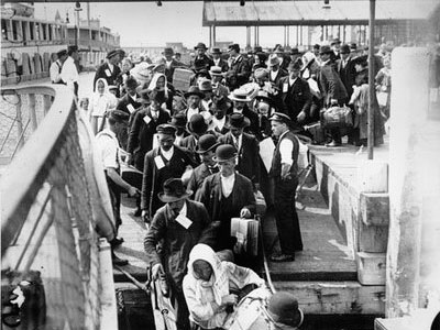 Πολιτιστικό αφιέρωμα στη Μετανάστευση