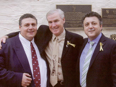 Η ομογένεια στο πλευρό των νέων μεταναστών