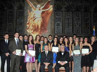 45 ημέρες πριν: προετοιμάζοντας την εκδήλωση του Πανελλήνιου Ιδρύματος Υποτροφιών