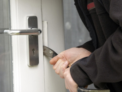 Τον έκλεβαν την ώρα του μνημοσύνου του!