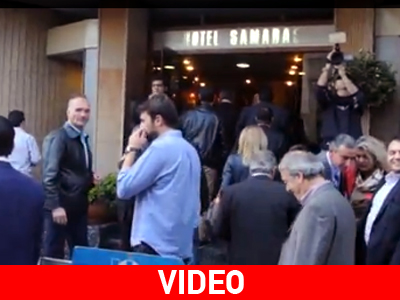 Από την άκρα δεξιά στο «Hotel Samaras» Από την άκρα δεξιά στο «Hotel Samaras»