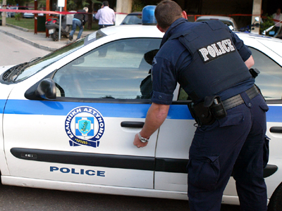 Κατερίνη: Δύο συλλήψεις για εξαπάτηση ηλικιωμένου