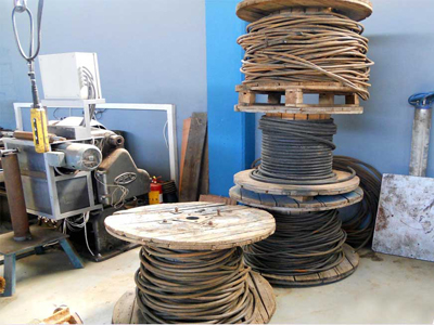 Ταλαιπωρείται η Θεσσαλονίκη από τη μάστιγα της κλοπής καλωδίων