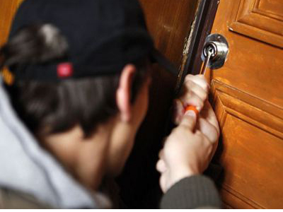 Χωρισμένος επέστρεψε 100 φορές στο σπίτι της πρώην του!