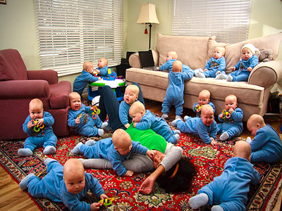 Έχουν 17 παιδιά, θέλουν άλλα τρία…