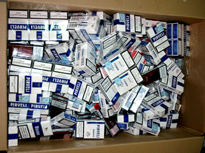 Κόρινθος: Συνελήφθη για κατοχή ποσότητας λαθραίων τσιγάρων