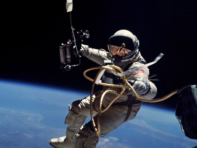 Επέστρεψαν στο σκάφος τους σώοι και ασφαλείς