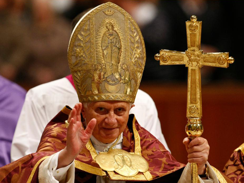 Βατικανό: Μήνυμα του Πάπα προς δελφίνους