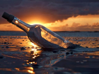 Ένα μπουκάλι στις όχθες της ζούγκλας μας…