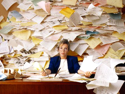 ΕΕ: Σταματήστε επιτέλους την άσκοπη χαρτούρα ΕΕ: Σταματήστε επιτέλους την άσκοπη χαρτούρα