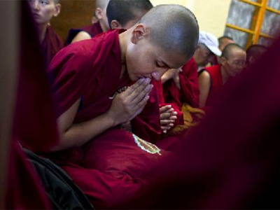 Κίνα: Άλλος ένας μοναχός αυτοπυρπολήθηκε