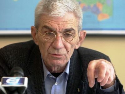 Καταδικάζουν τις επιθέσεις στα γραφεία πολιτικών