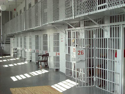 Υπερπληθυσμός στις φυλακές της Γαλλίας