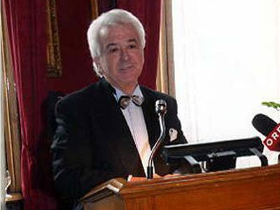 Αποθεώθηκε ο Γιώργος Δήμου στη Βιέννη