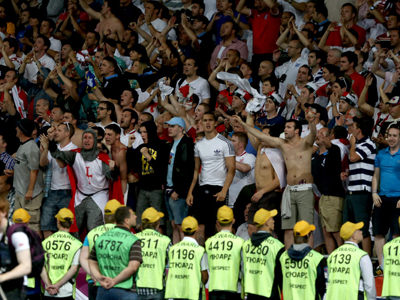 Αγγλία: Πρόστιμο 5.000 ευρώ από την UEFA