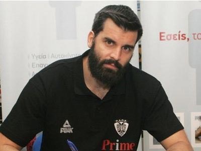 Παρουσίασε Τσόχλα ο ΠΑΟΚ