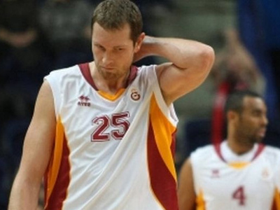 Γαλατάσαραϊ: «Διαζύγιο» με Σονγκάιλα