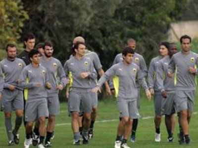 ΑΕΚ: Τους περίμενε ο Μπάγεβιτς και η… ζυγαριά