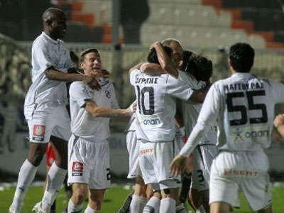 Ξεκούραστη νίκη για τον ΟΦΗ, 3-0 τον Ιωνικό