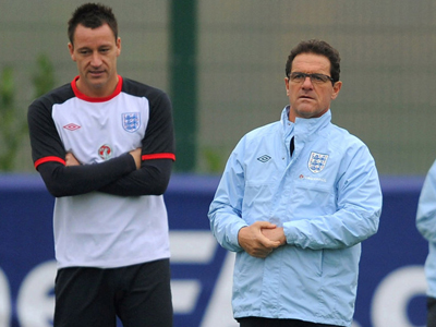 Αγγλία: Παραιτήθηκε ο Καπελο