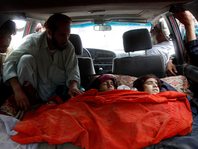 Μακελειό στο ανατολικό Αφγανιστάν από βομβαρδισμό του ΝΑΤΟ Μακελειό στο ανατολικό Αφγανιστάν από βομβαρδισμό του ΝΑΤΟ