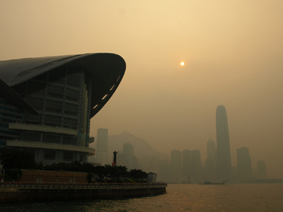 Επικίνδυνα ρυπογόνος ο αέρας στο 1/3 των μεγαλουπόλεων της Ευρώπης