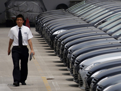 Μειώνουν οι ιαπωνικές αυτοκινητοβιομηχανίες την παραγωγή τους στην Κίνα