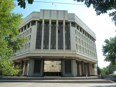 Ένοπλοι κατέλαβαν το κοινοβούλιο της Κριμαίας