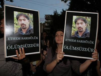 Ευθεία βολή από τα 4,8 μέτρα σκότωσε τον διαδηλωτή