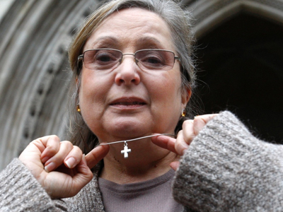 Προς κατάργηση τα θρησκευτικά σύμβολα στις δημόσιες υπηρεσίες του Κεμπέκ