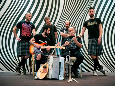 Αυτοί είναι οι στίχοι του «Alcohol is free» Αυτοί είναι οι στίχοι του «Alcohol is free»