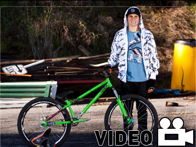 Μια Κυριακή με τον Mike