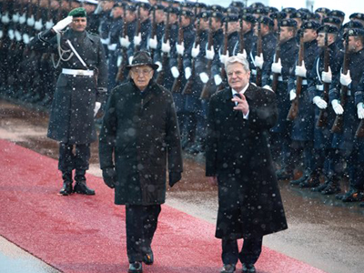 Σήμερα η συνάντηση Ναπολιτάνο – Μέρκελ Σήμερα η συνάντηση Ναπολιτάνο – Μέρκελ