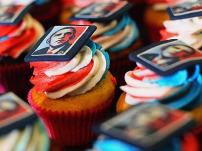 Ρεκόρ σημείωσαν οι δωρεές για την προεκλογική εκστρατεία του Ομπάμα Ρεκόρ σημείωσαν οι δωρεές για την προεκλογική εκστρατεία του Ομπάμα